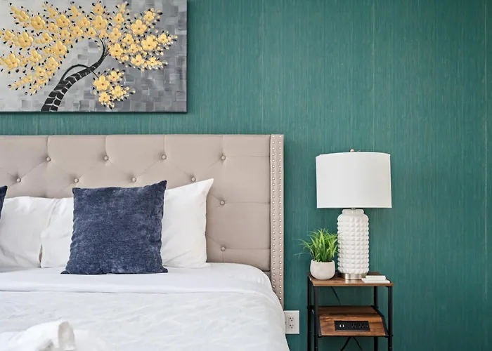 City View Newly Renovated 3 Beds With Free Parking Lm2209