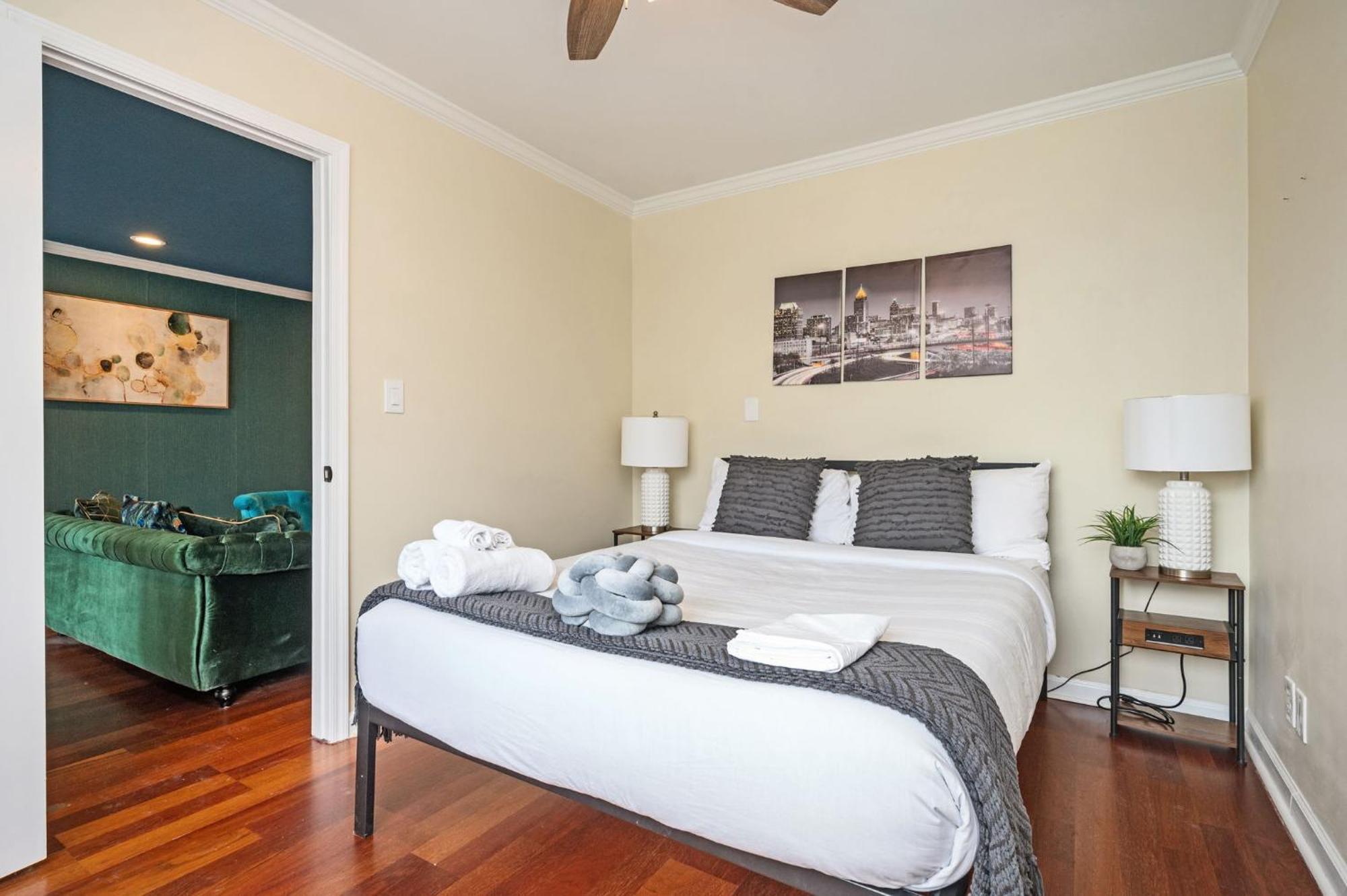 Appartement View Newly Renovated 3 Beds With Free Parking Lm2209